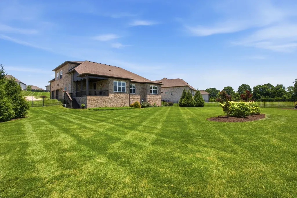 2027 Imagine Circle Spring Hill TN 37174