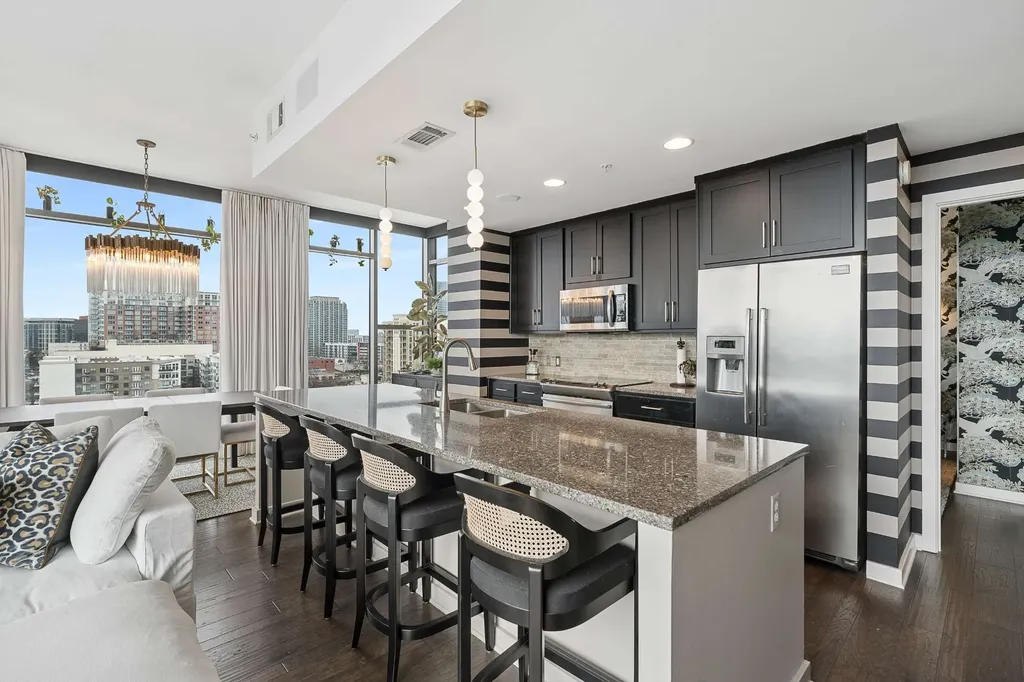 1212 Laurel Street Nashville TN 37203