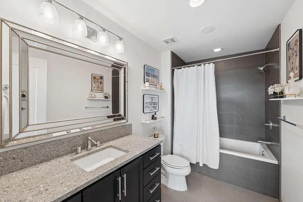 1212 Laurel Street Nashville TN 37203
