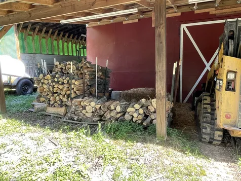4118 Leipers Creek Road Williamsport TN 38487