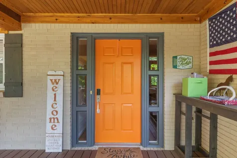 4118 Leipers Creek Road Williamsport TN 38487
