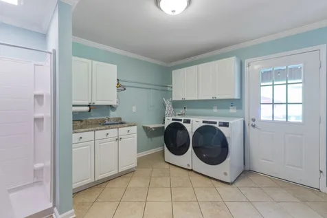 4118 Leipers Creek Road Williamsport TN 38487