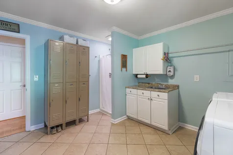 4118 Leipers Creek Road Williamsport TN 38487