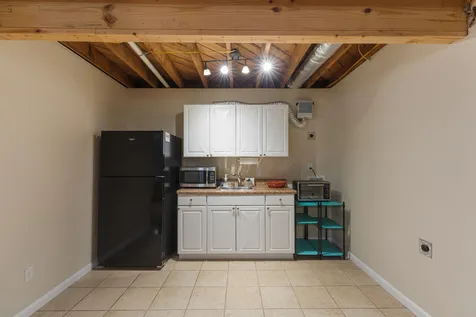 4118 Leipers Creek Road Williamsport TN 38487