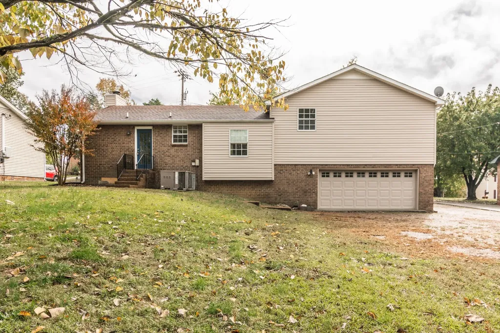 5216 Roxborough Drive Hermitage TN 37076