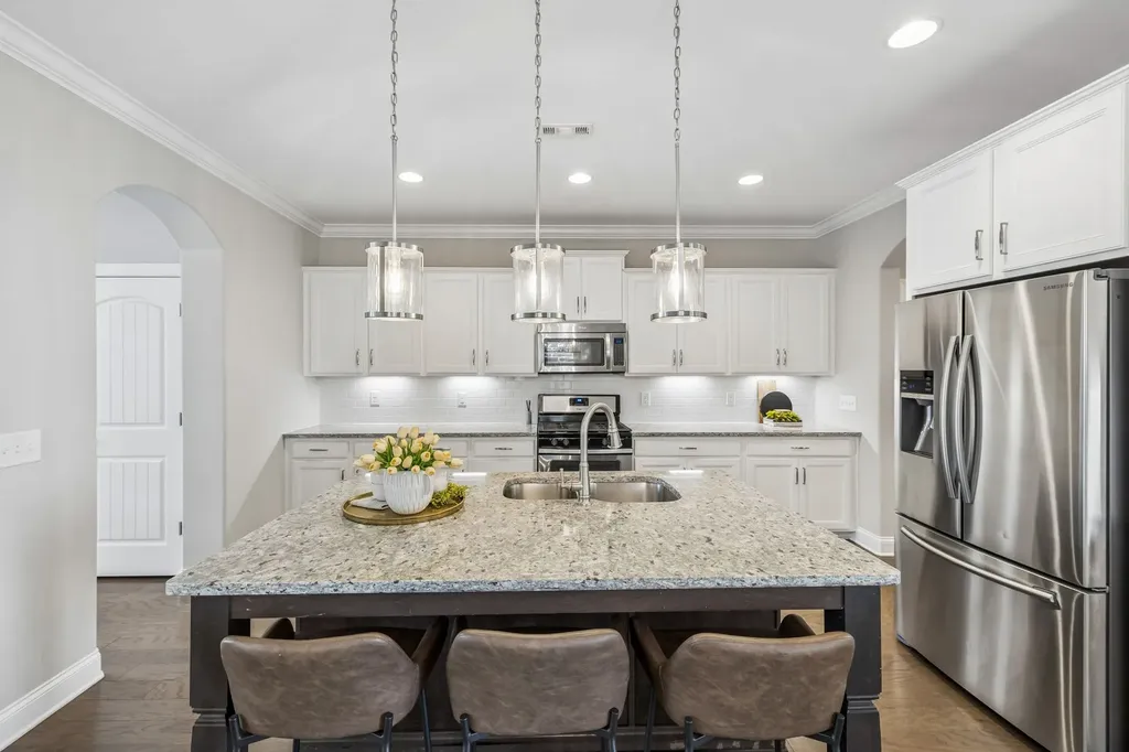 151 Benjamin Lane Hendersonville TN 37075