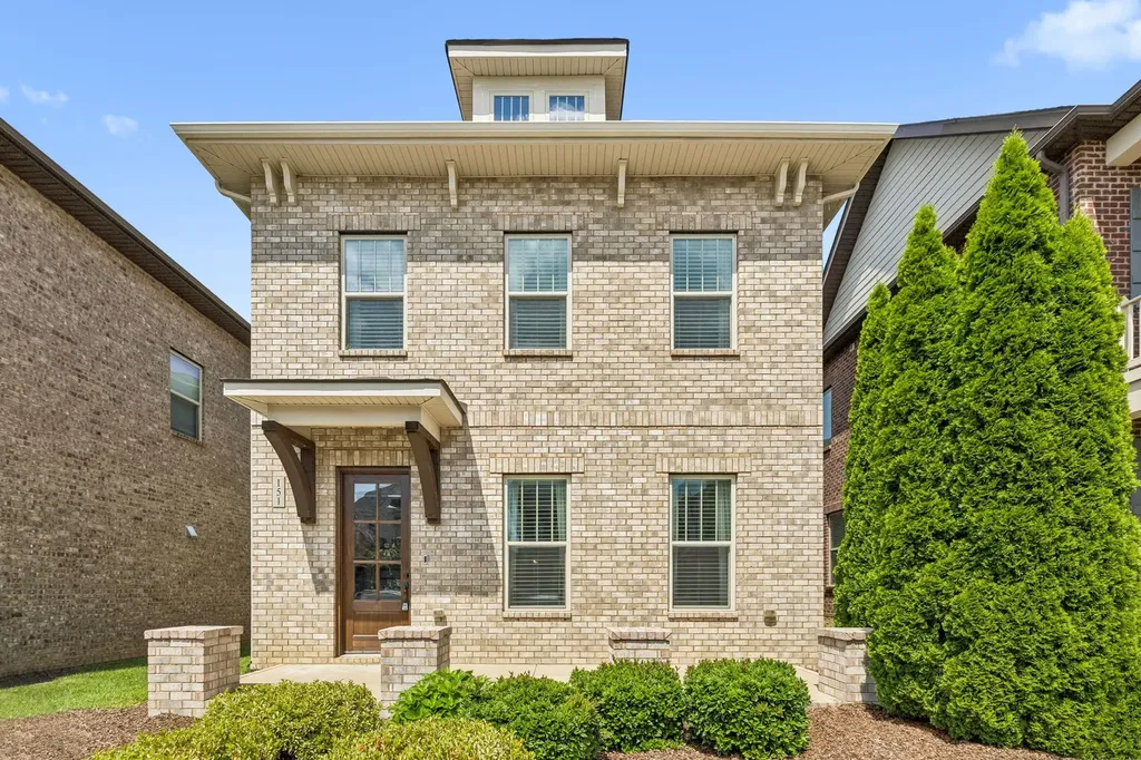 151 Benjamin Lane Hendersonville TN 37075