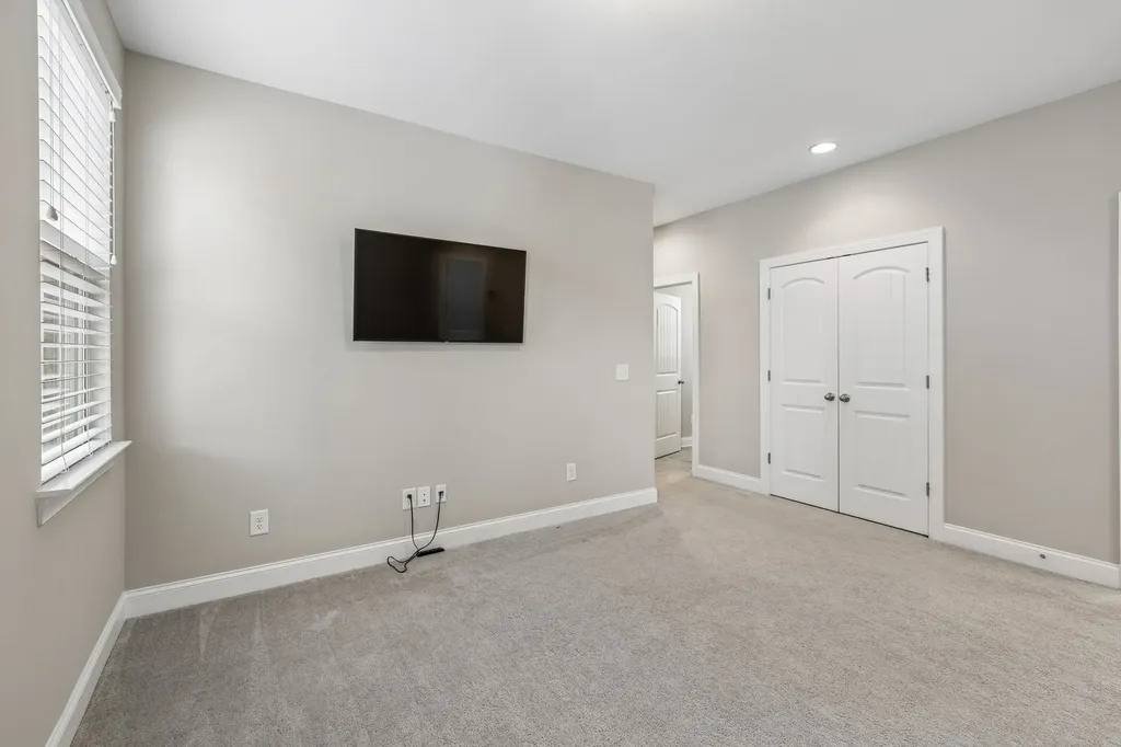 151 Benjamin Lane Hendersonville TN 37075