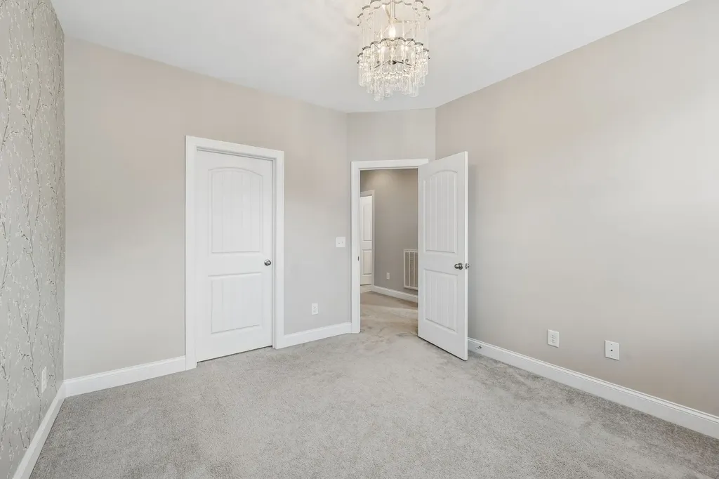 151 Benjamin Lane Hendersonville TN 37075