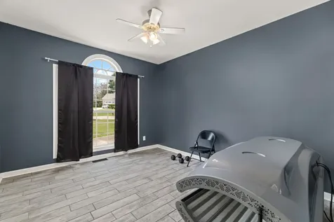 41 Harding Road Leoma TN 38468