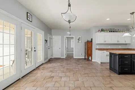 41 Harding Road Leoma TN 38468