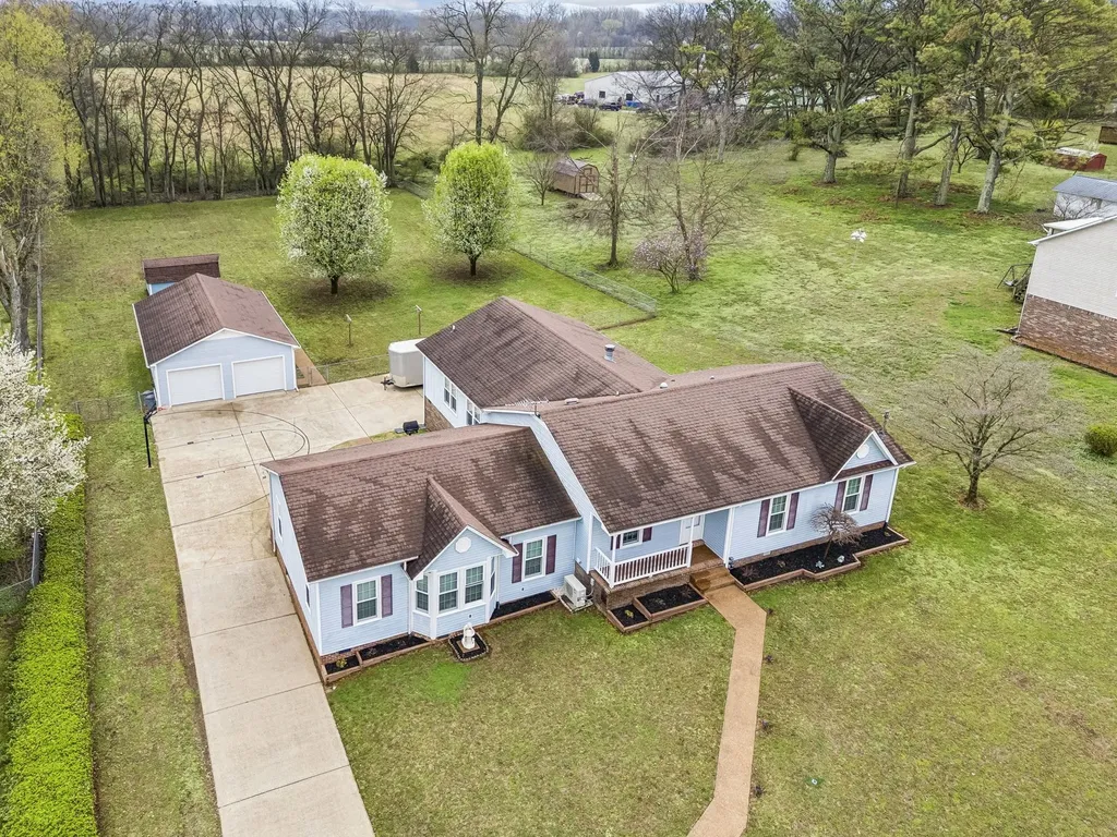 2531 Zion Road Columbia TN 38401