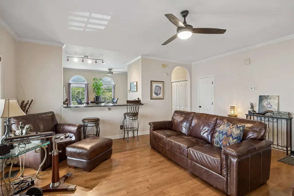 1905 28th Ave, N Nashville TN 37208