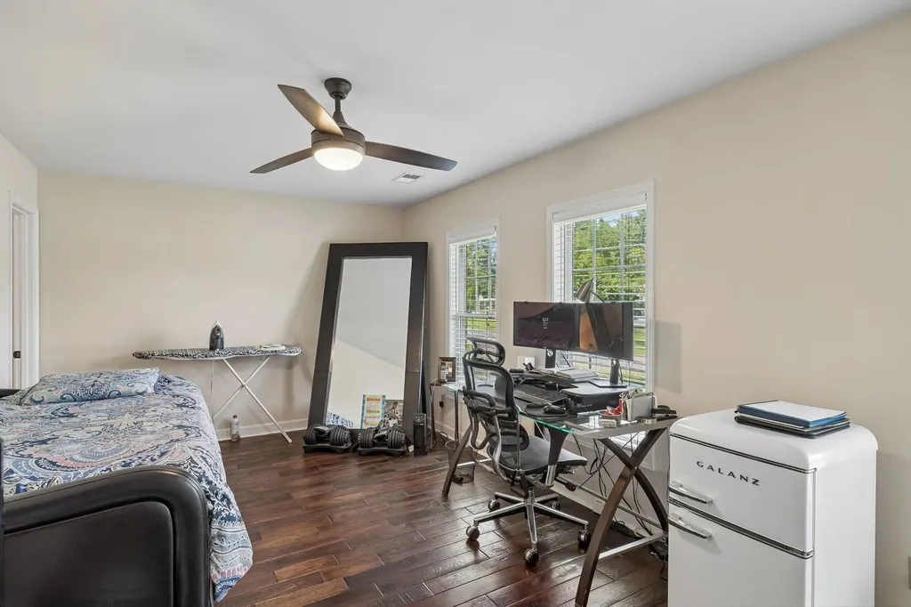 1905 28th Ave, N Nashville TN 37208