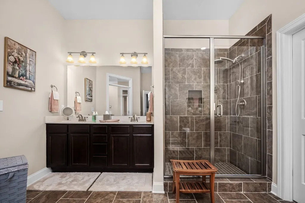 2039 Herring Crossing Murfreesboro TN 37130