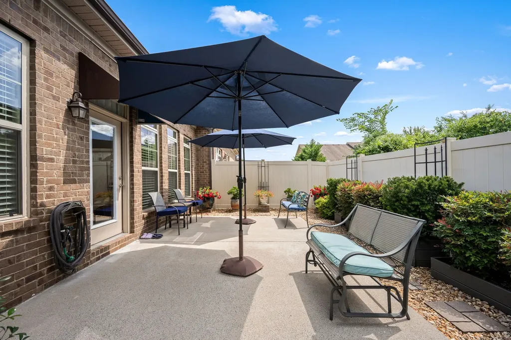 2039 Herring Crossing Murfreesboro TN 37130