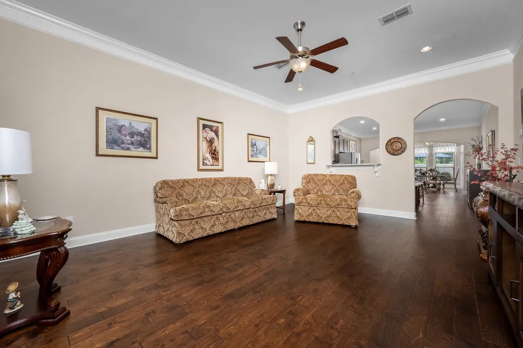 2039 Herring Crossing Murfreesboro TN 37130