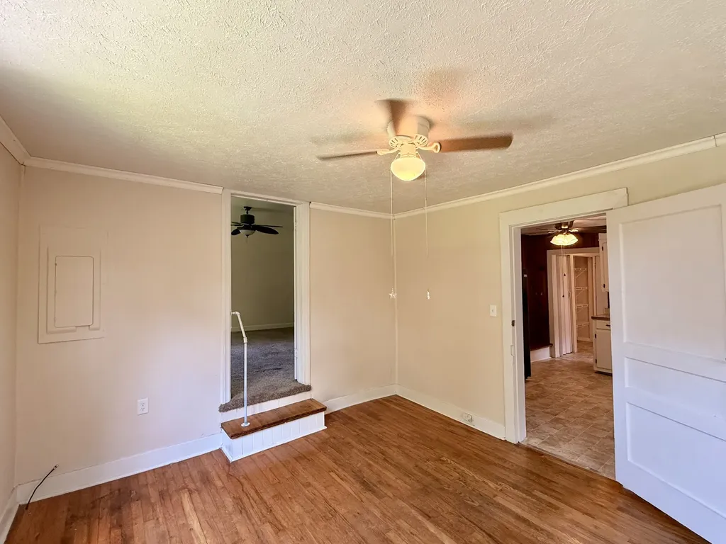 629 Martha Avenue Gallatin TN 37066