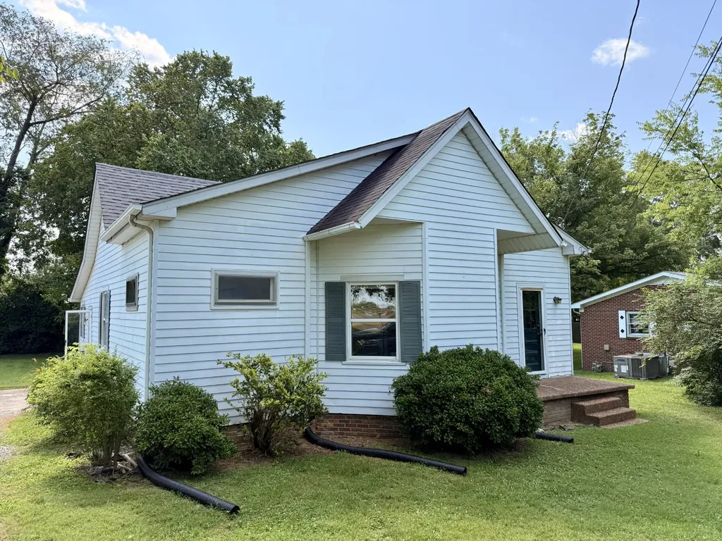 629 Martha Avenue Gallatin TN 37066