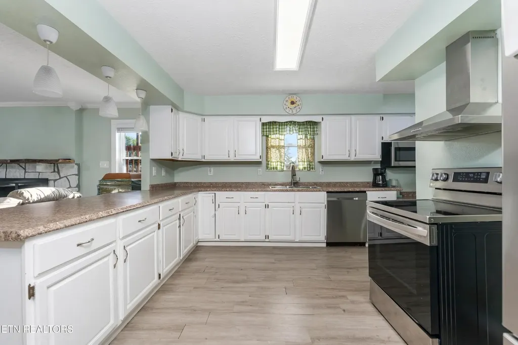 252 Chapman Overlook Drive Seymour TN 37865
