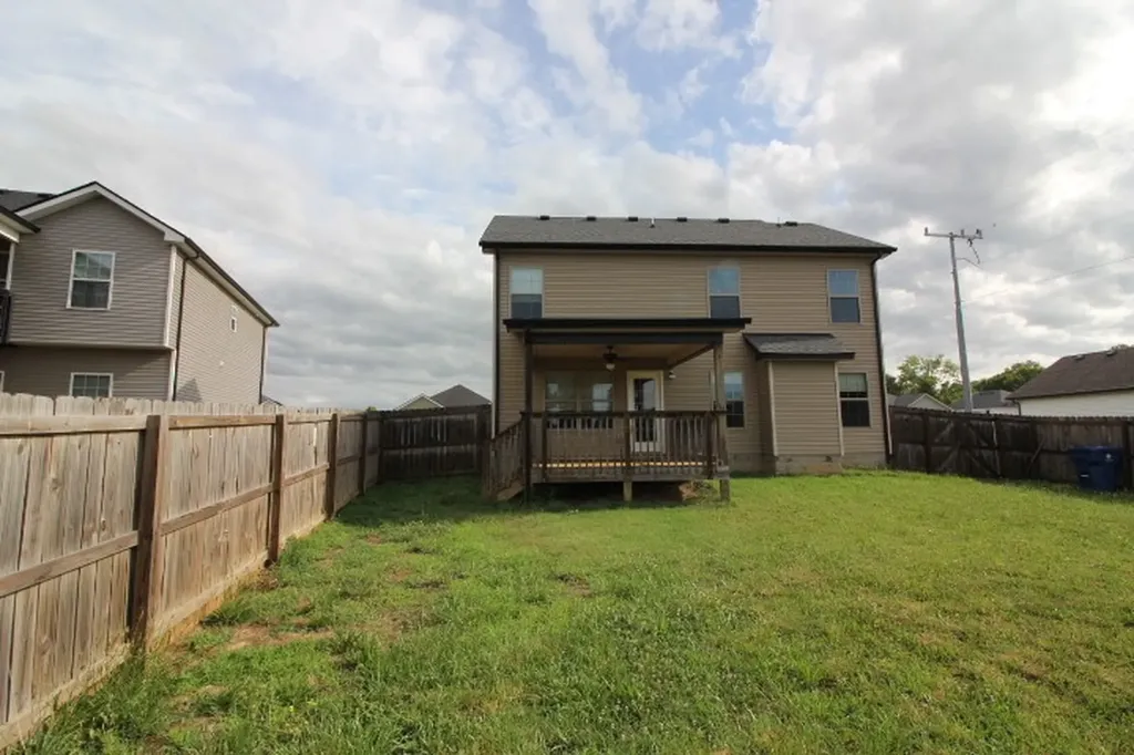 1580 Variance Drive Clarksville TN 37042