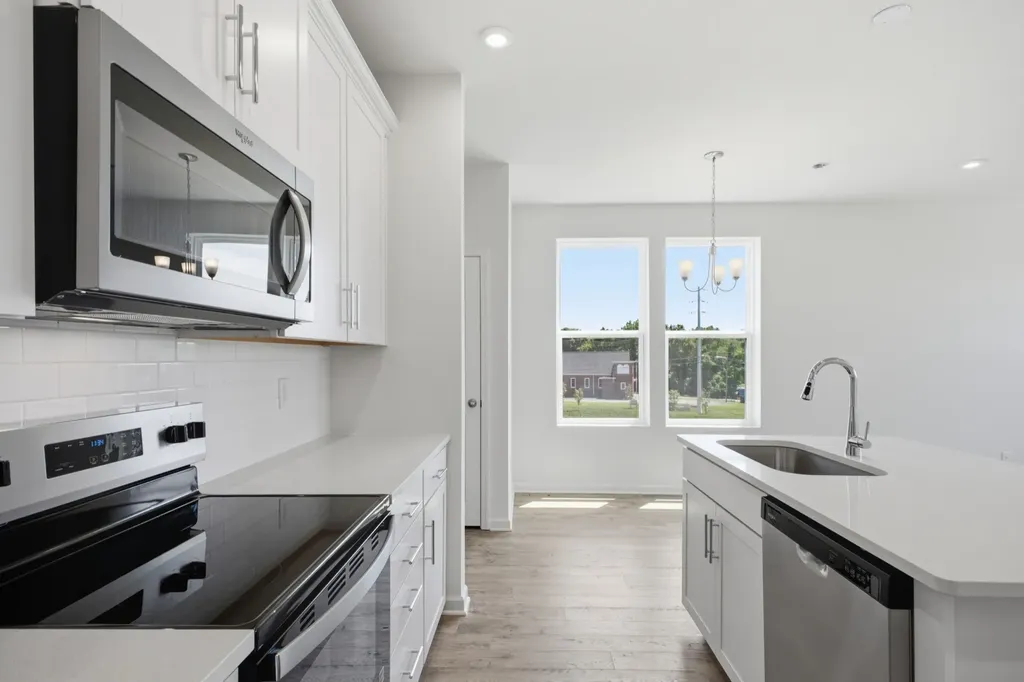 5035 Dayflower Drive Hermitage TN 37076