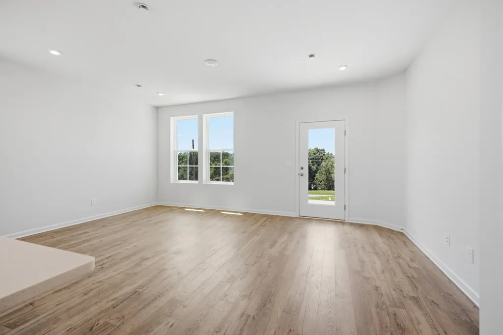 5035 Dayflower Drive Hermitage TN 37076