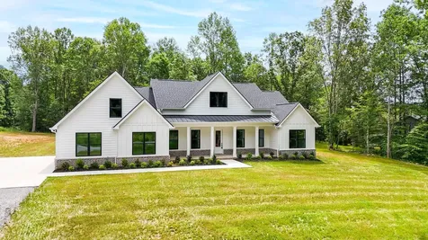 7765 Barnhill Road Primm Springs TN 38476