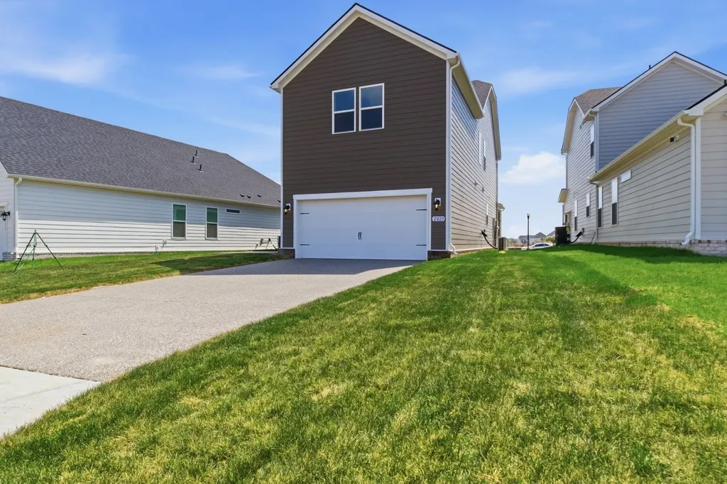 2220 Chadwick Road Mount Juliet TN 37122