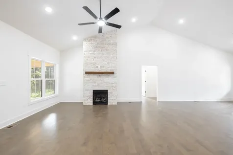 2963 Summertown Highway Summertown TN 38483