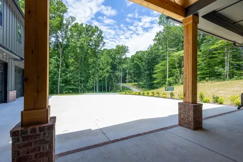 7771 Barnhill Road Primm Springs TN 38476