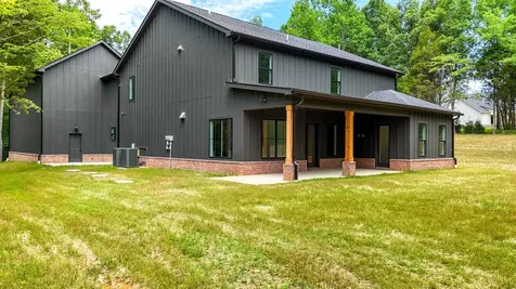 7771 Barnhill Road Primm Springs TN 38476