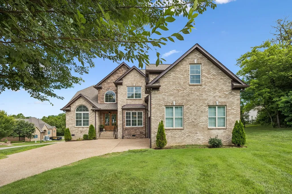 205 Moore Haven Circle Lebanon TN 37087