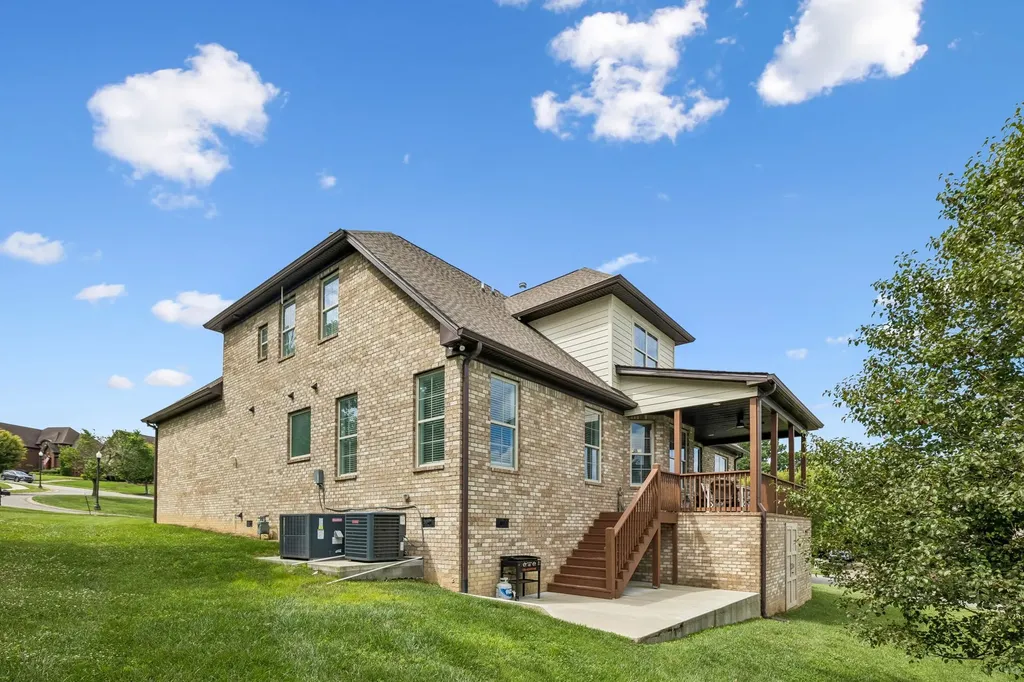 205 Moore Haven Circle Lebanon TN 37087