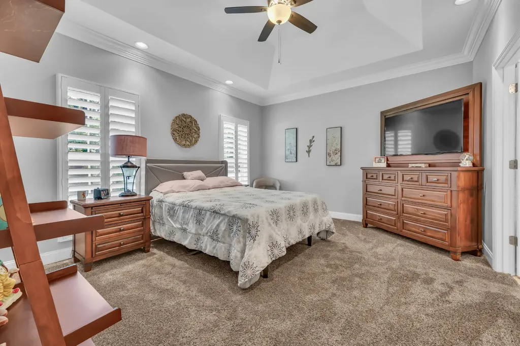 295 Turnberry Circle Clarksville TN 37043