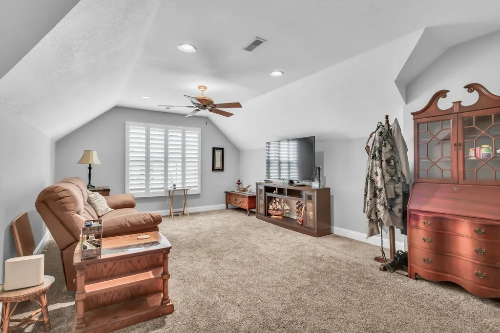 295 Turnberry Circle Clarksville TN 37043