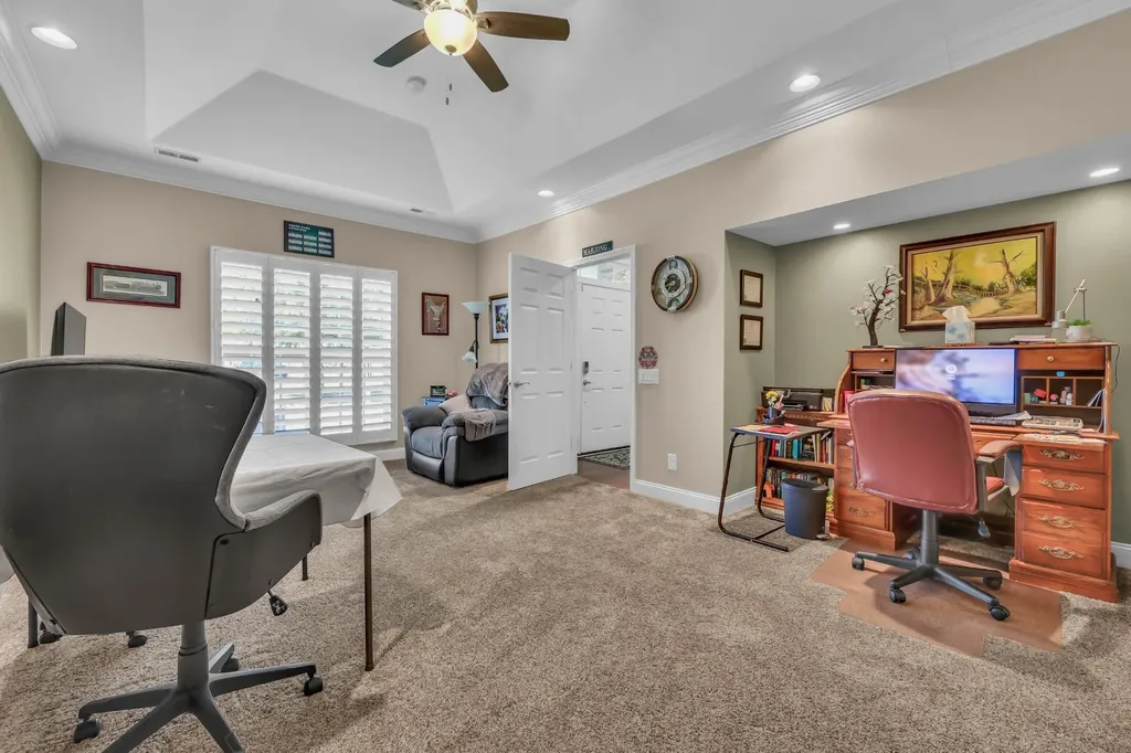 295 Turnberry Circle Clarksville TN 37043