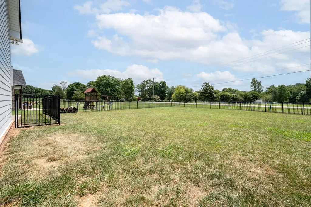 2028 Trout Trail Murfreesboro TN 37129
