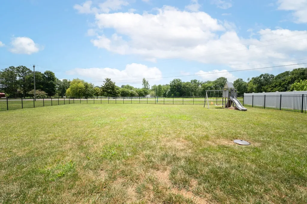 2028 Trout Trail Murfreesboro TN 37129