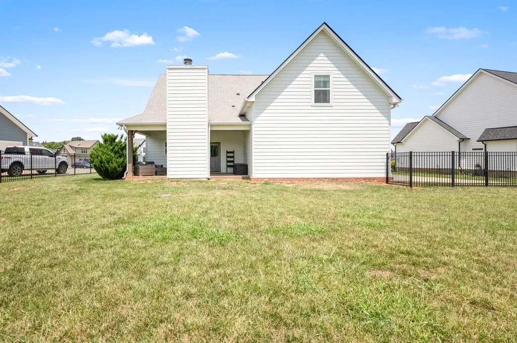 2028 Trout Trail Murfreesboro TN 37129