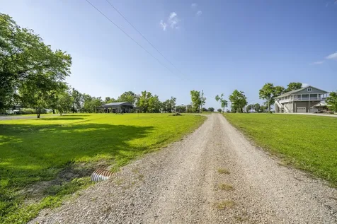 630 Connie Beth Lane Savannah TN 38372