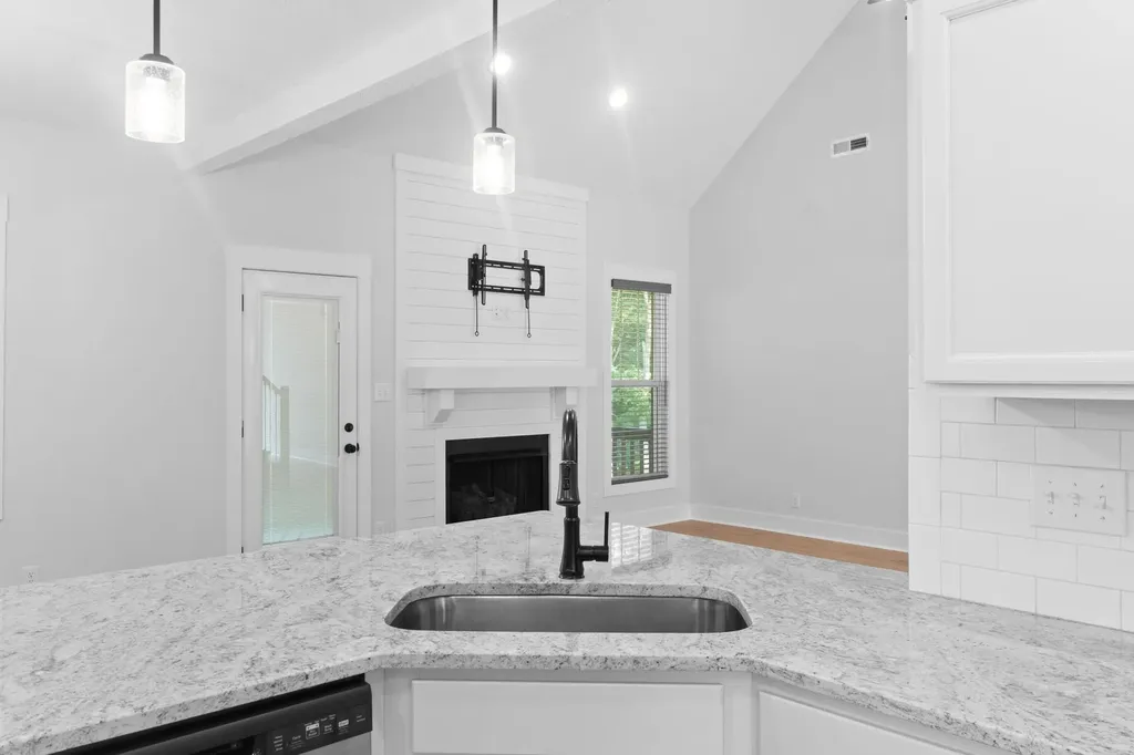 1022 Brightwood Court Clarksville TN 37043
