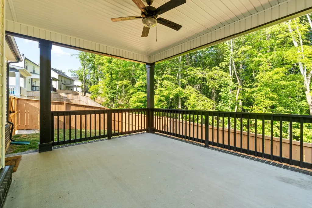 1022 Brightwood Court Clarksville TN 37043