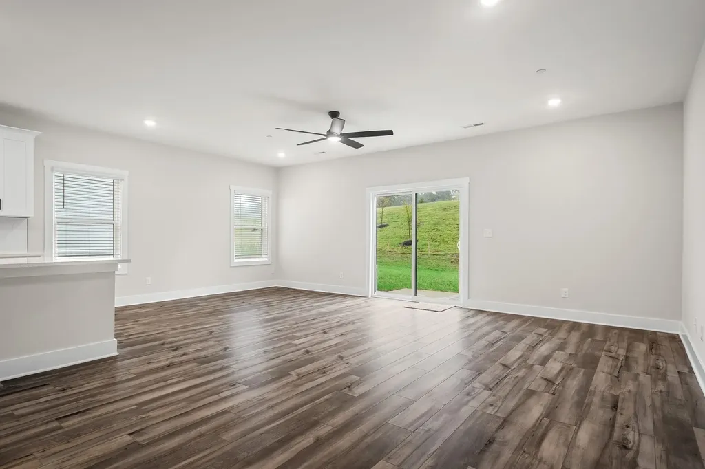 4075 Norman Drive Spring Hill TN 37174