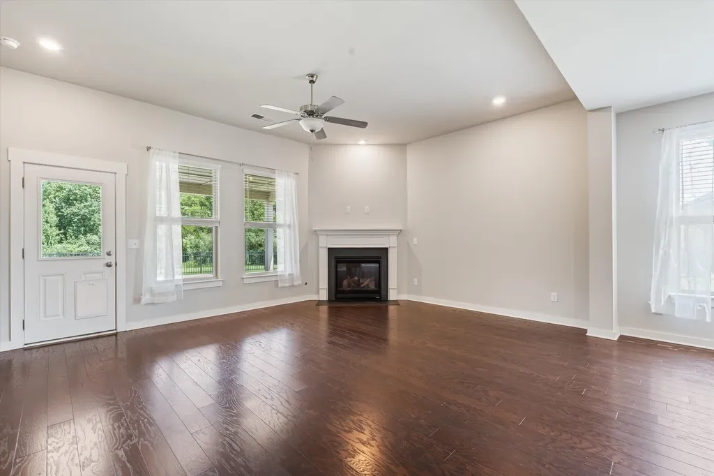 3154 Rift Lane Murfreesboro TN 37130