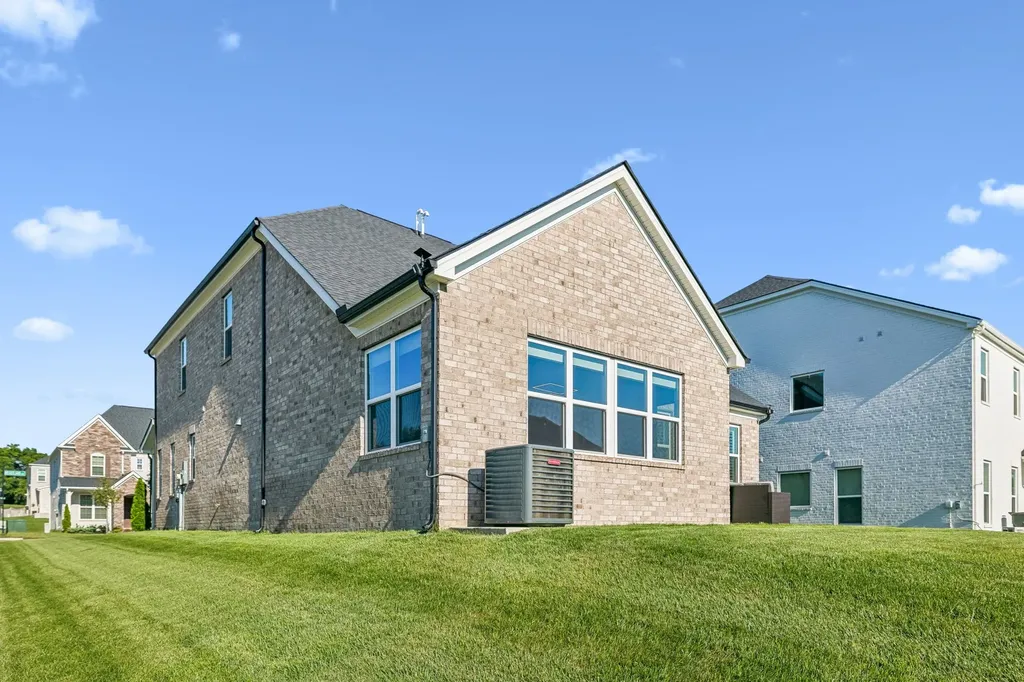 215 Heartland Drive Mount Juliet TN 37122