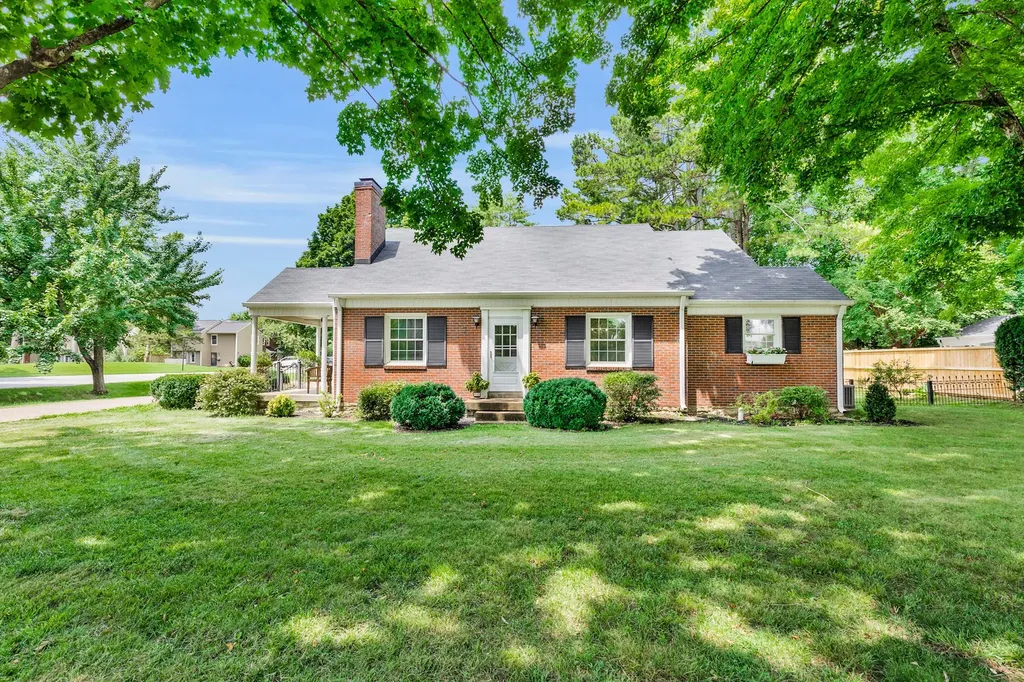 715 Hillsboro Road Franklin TN 37064