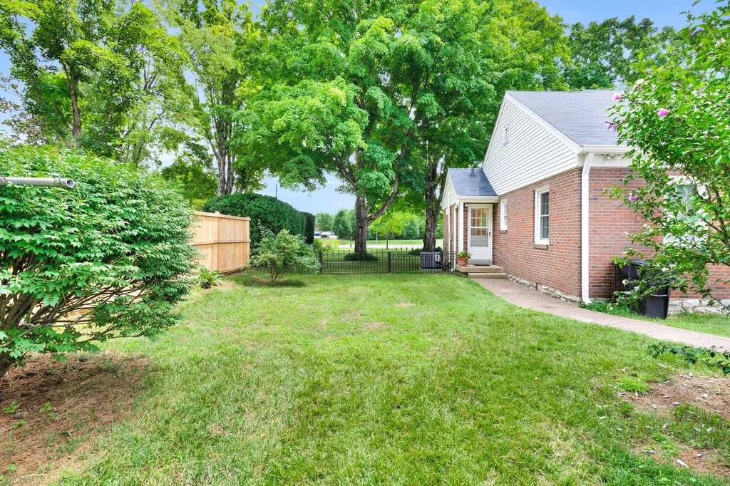715 Hillsboro Road Franklin TN 37064