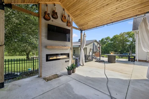 1010 Jensen Lane Hendersonville TN 37075