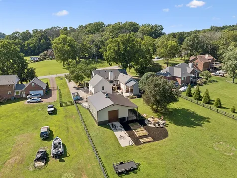 1010 Jensen Lane Hendersonville TN 37075